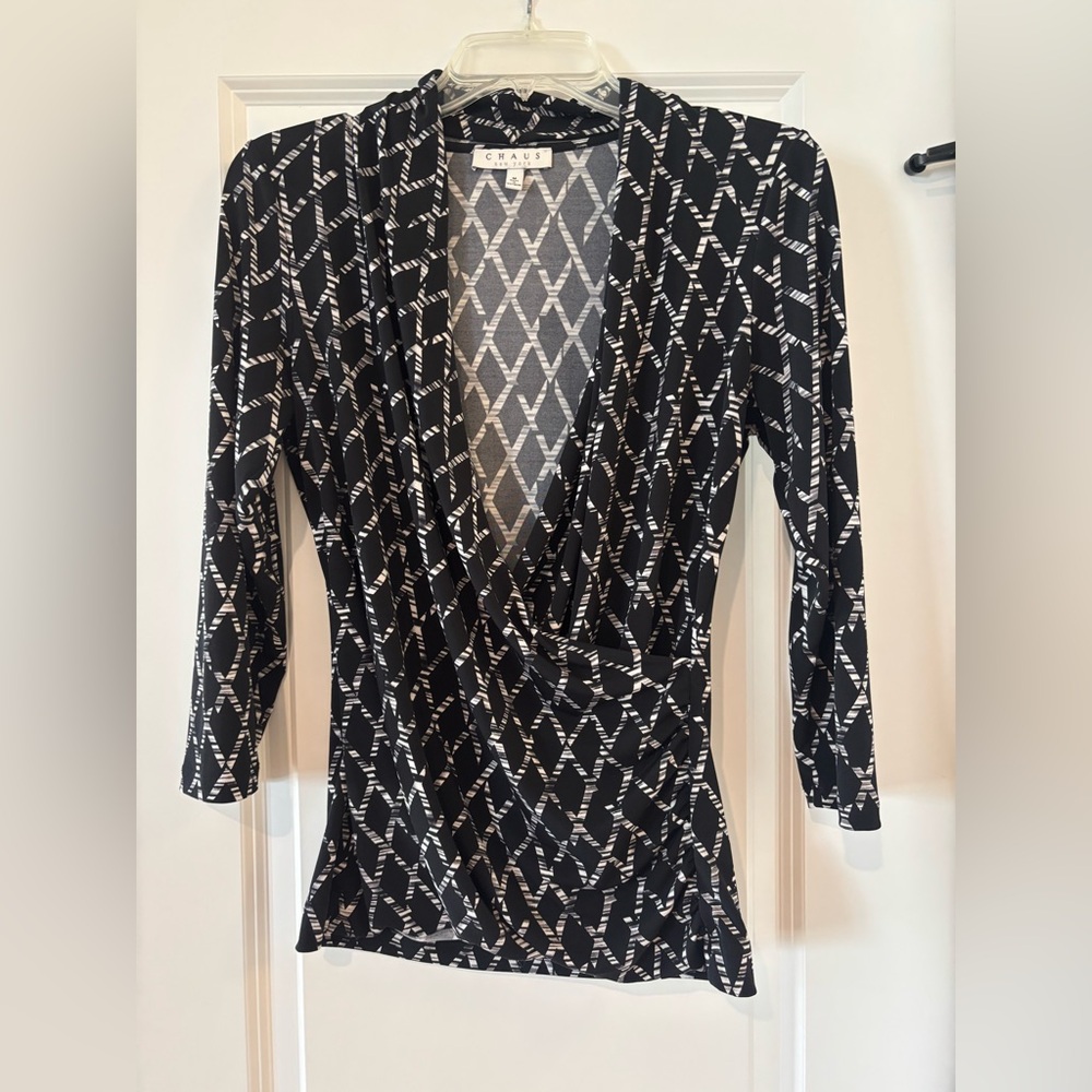 Chaus Black and White Chain Print Blouse